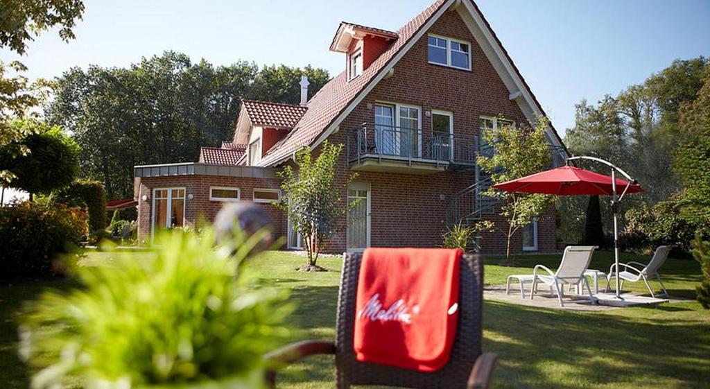Hotel Waldblick Deppe ลิพพ์ชตัดท์ ภายนอก รูปภาพ